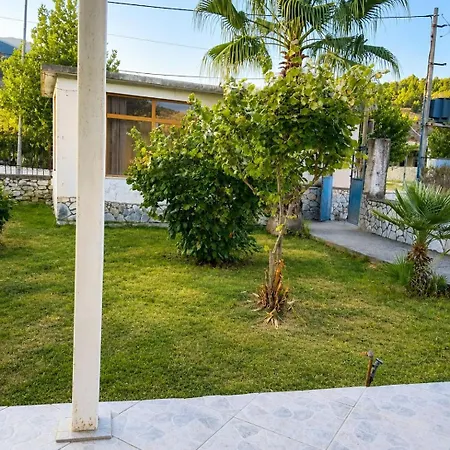 Holiday home Albseina